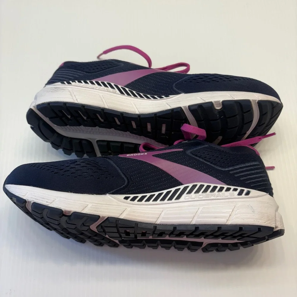 Brooks ariel 20